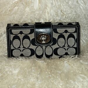 Coach signature and leather Turn-lock  Wallet